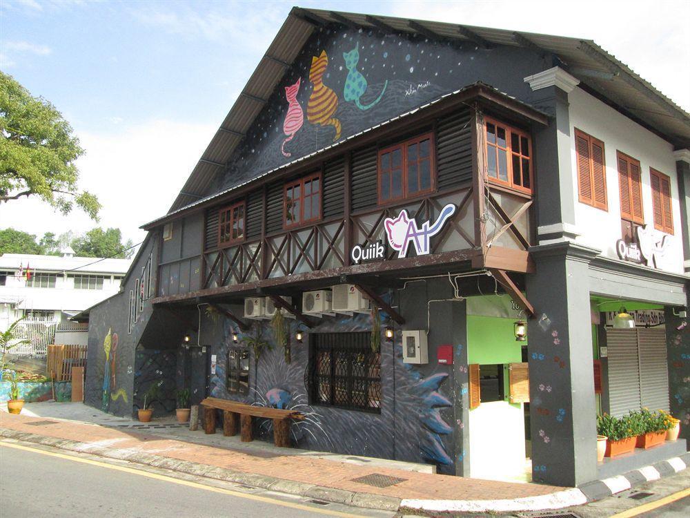 Quiikcat Acomodação com café da manhã Kuching Exterior foto